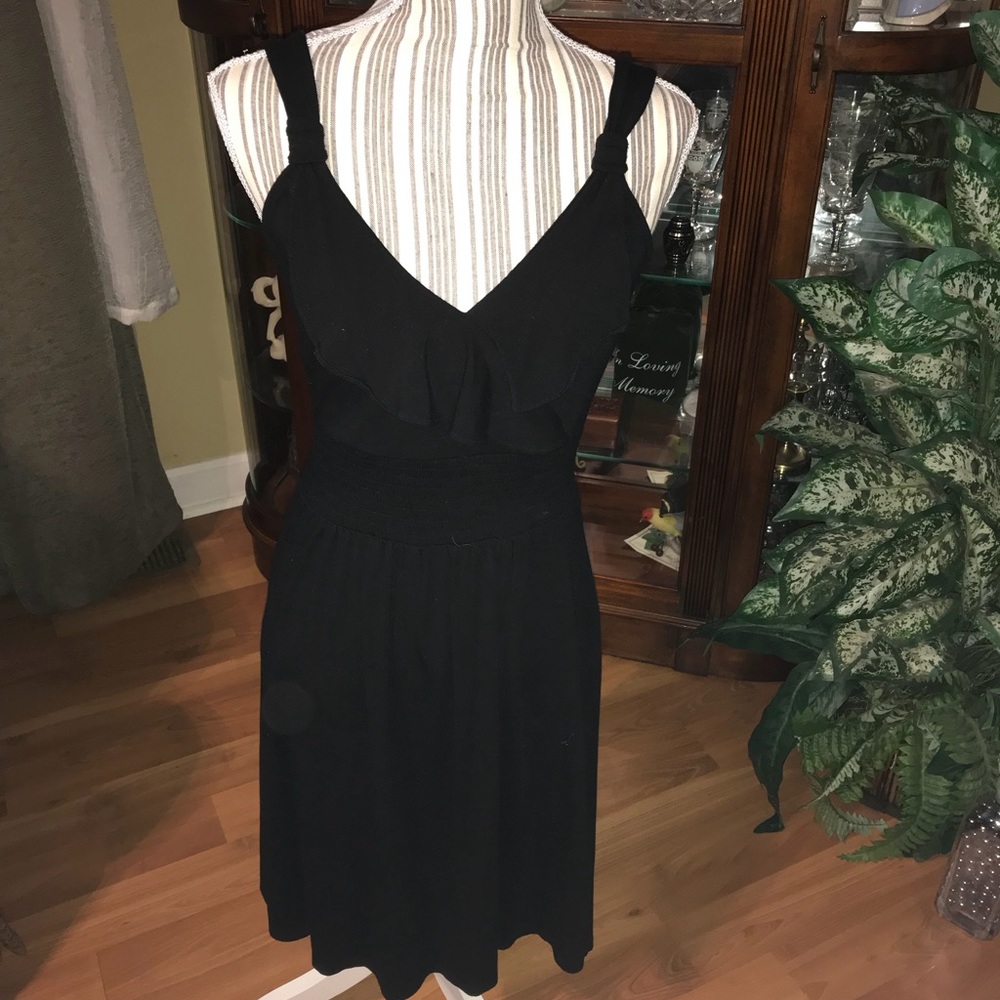 Beautiful WHBM “Little black dress”